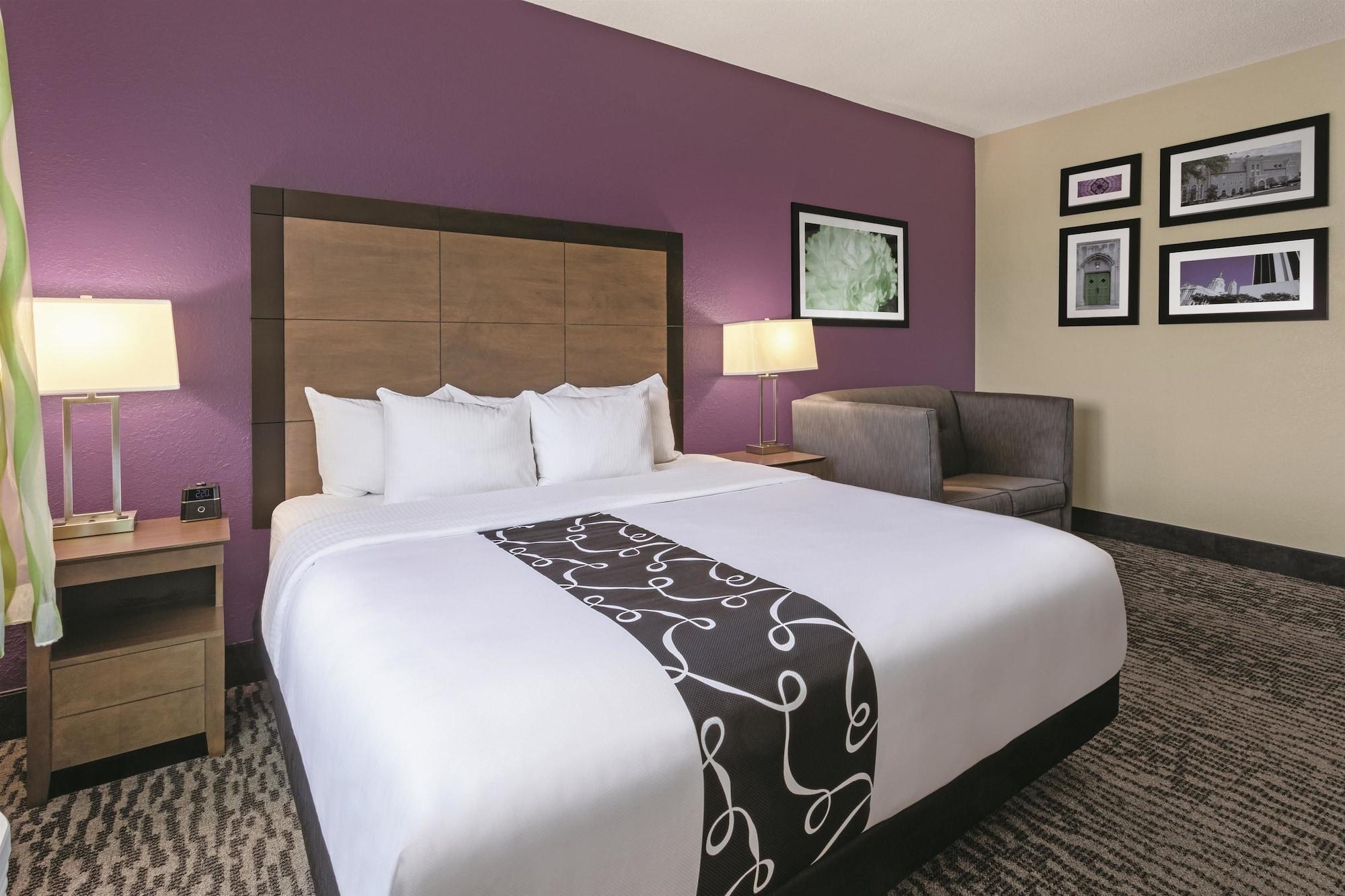 La Quinta Inn And Suites By Wyndham Elkhart Exteriér fotografie