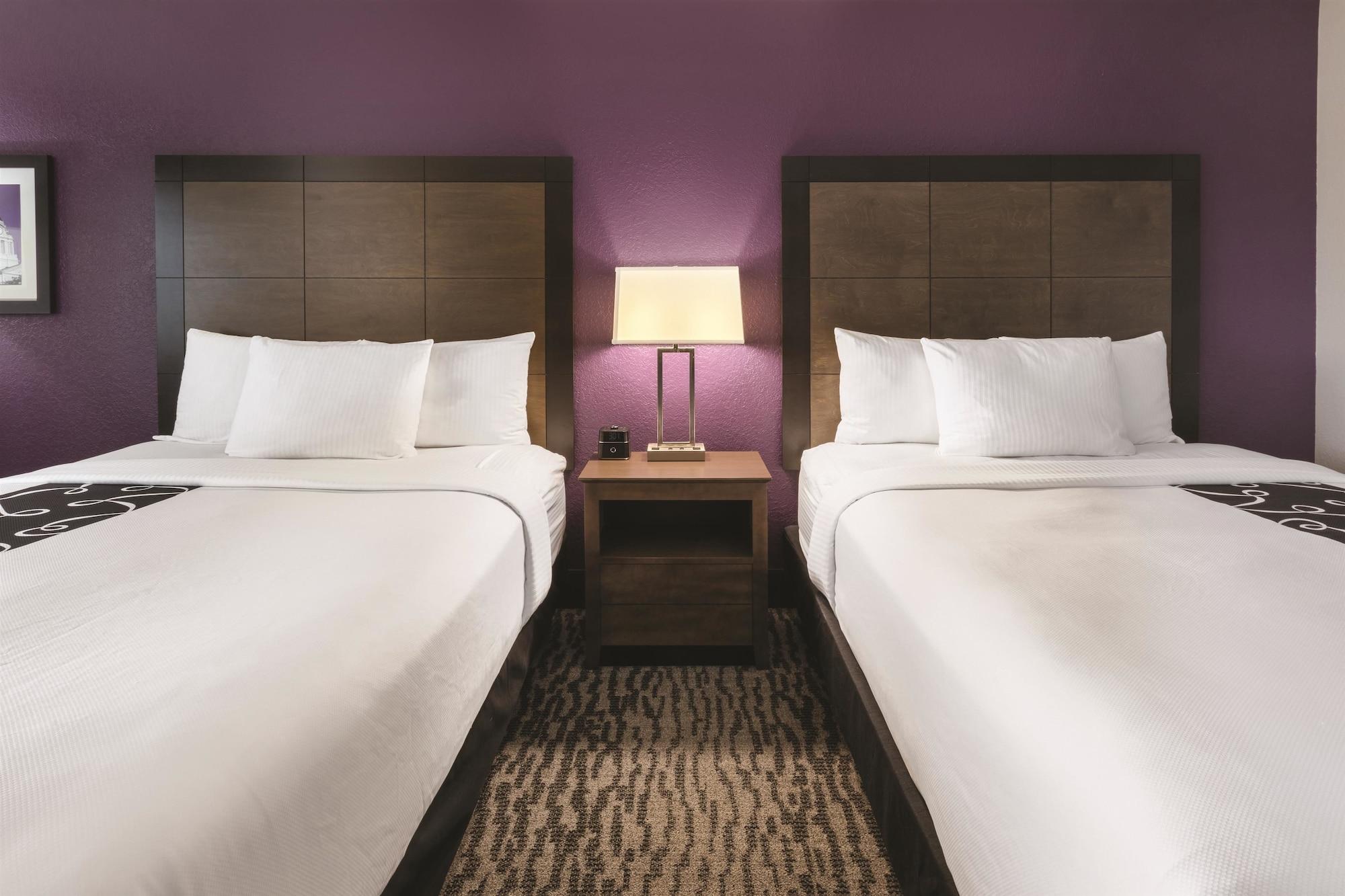 La Quinta Inn And Suites By Wyndham Elkhart Exteriér fotografie