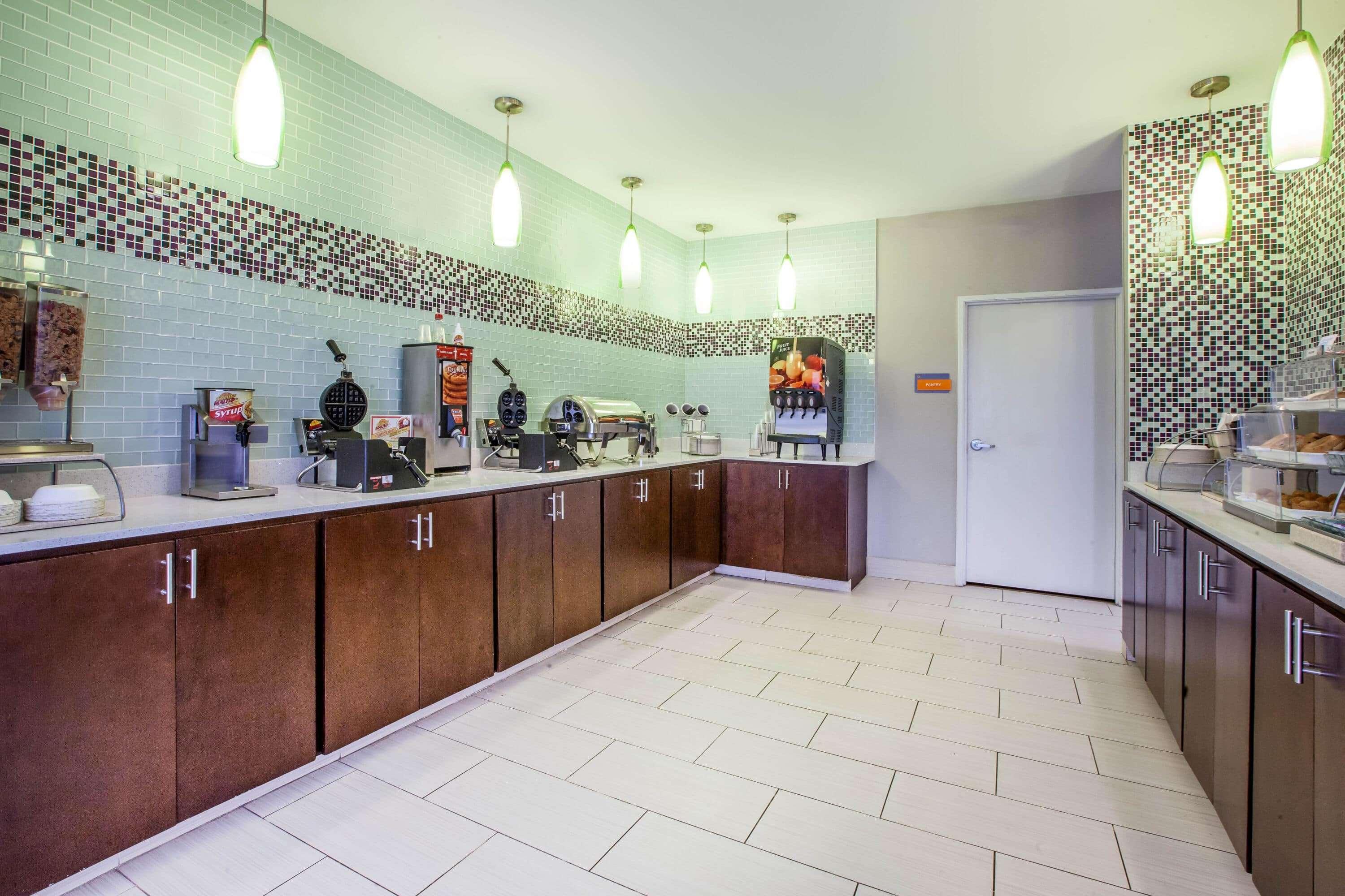 La Quinta Inn And Suites By Wyndham Elkhart Exteriér fotografie