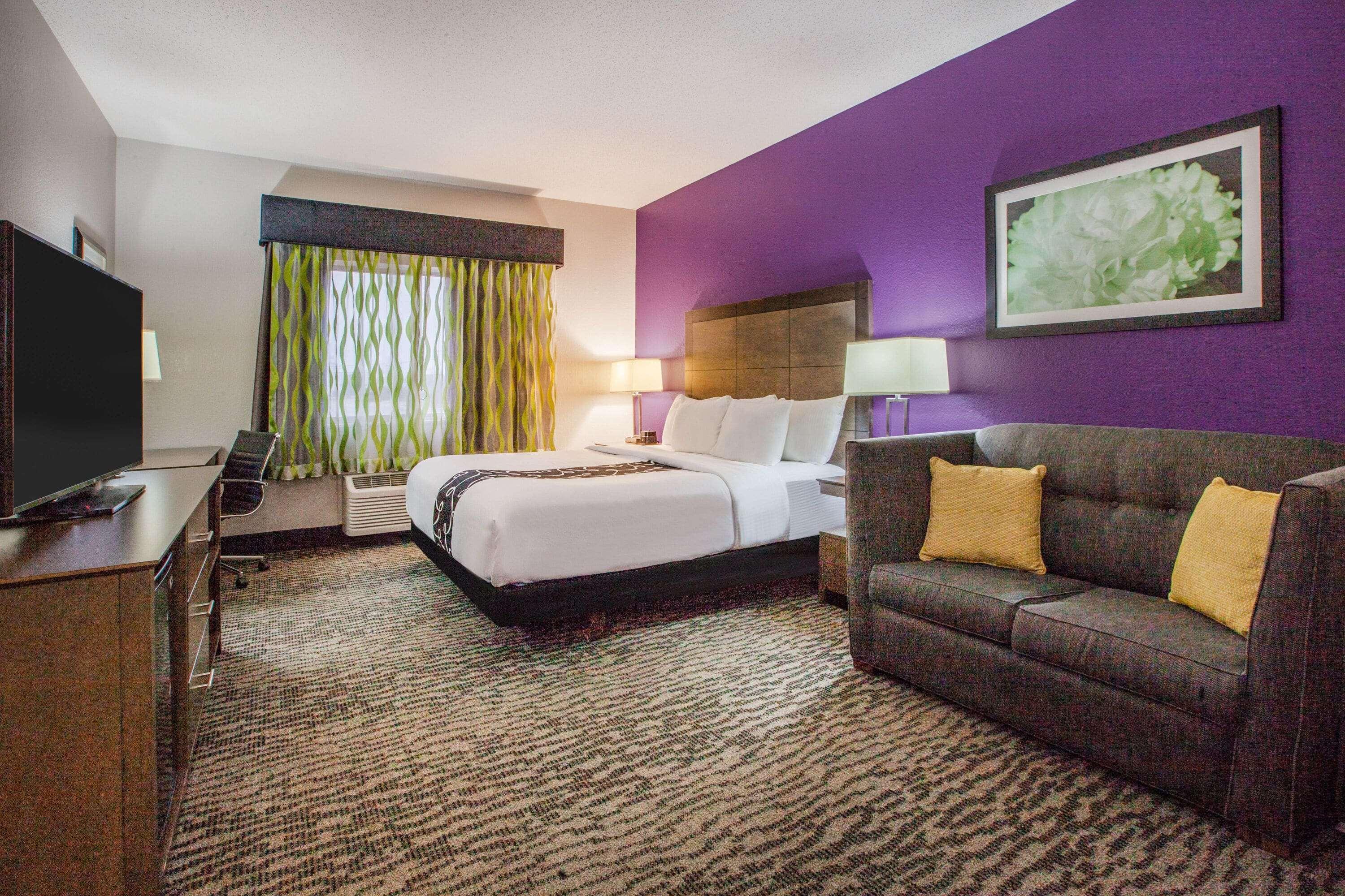 La Quinta Inn And Suites By Wyndham Elkhart Exteriér fotografie