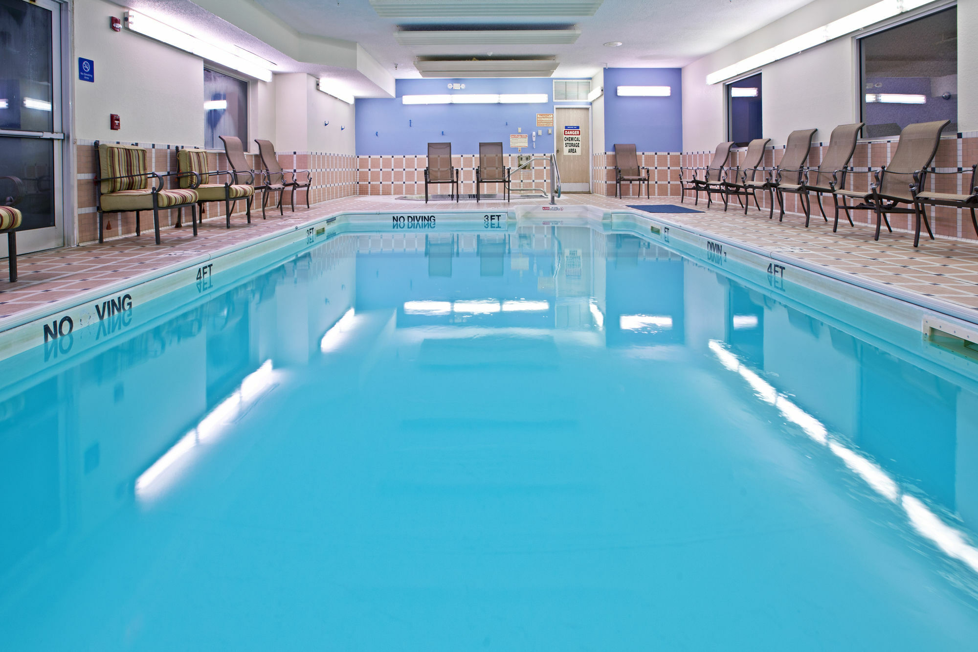 La Quinta Inn And Suites By Wyndham Elkhart Exteriér fotografie